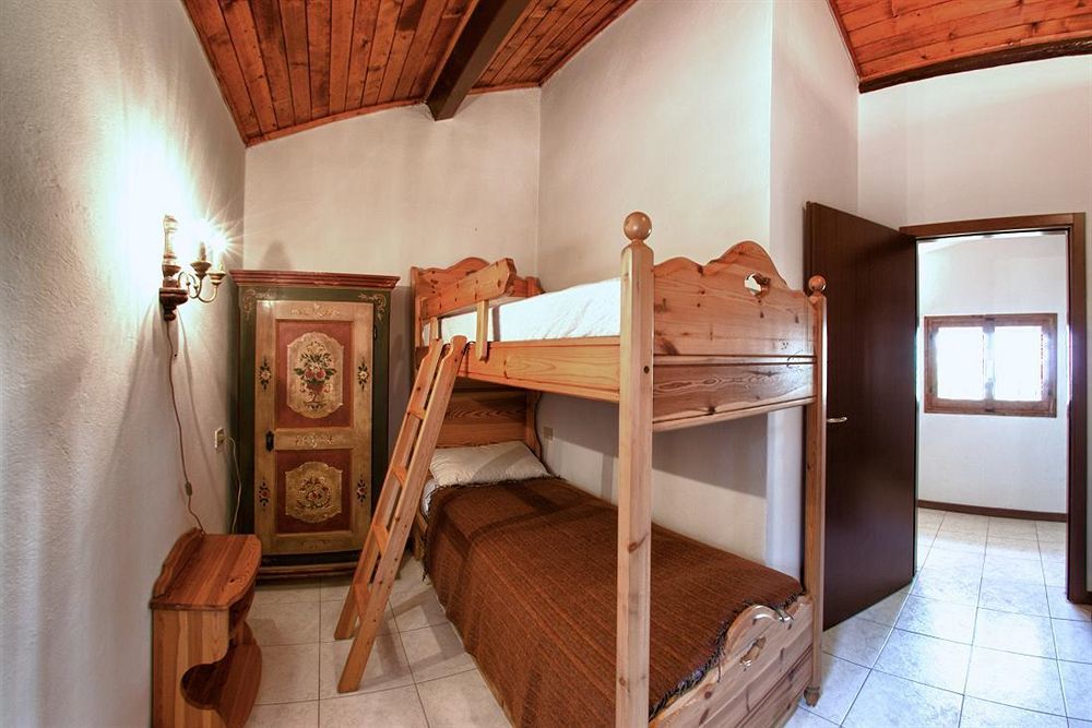 Podere Riosto Cantina&Agriturismo 皮亚诺罗 外观 照片